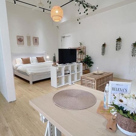 Helena'S Studio Suite Герик Экстерьер фото